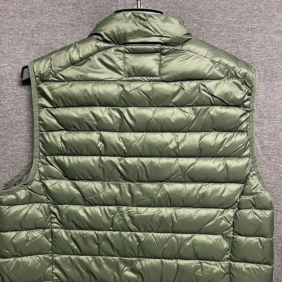 NWT - BLEND Men’s BHRomsey Vest, Green - Size Medium & Large - Picture 9 of 12